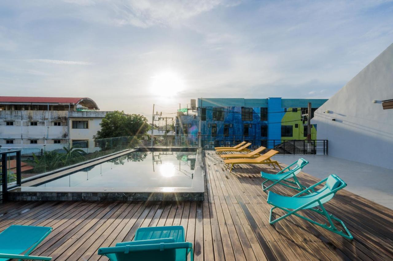 Lek Lek Samui Room X Coffee Bar 차웽 외부 사진