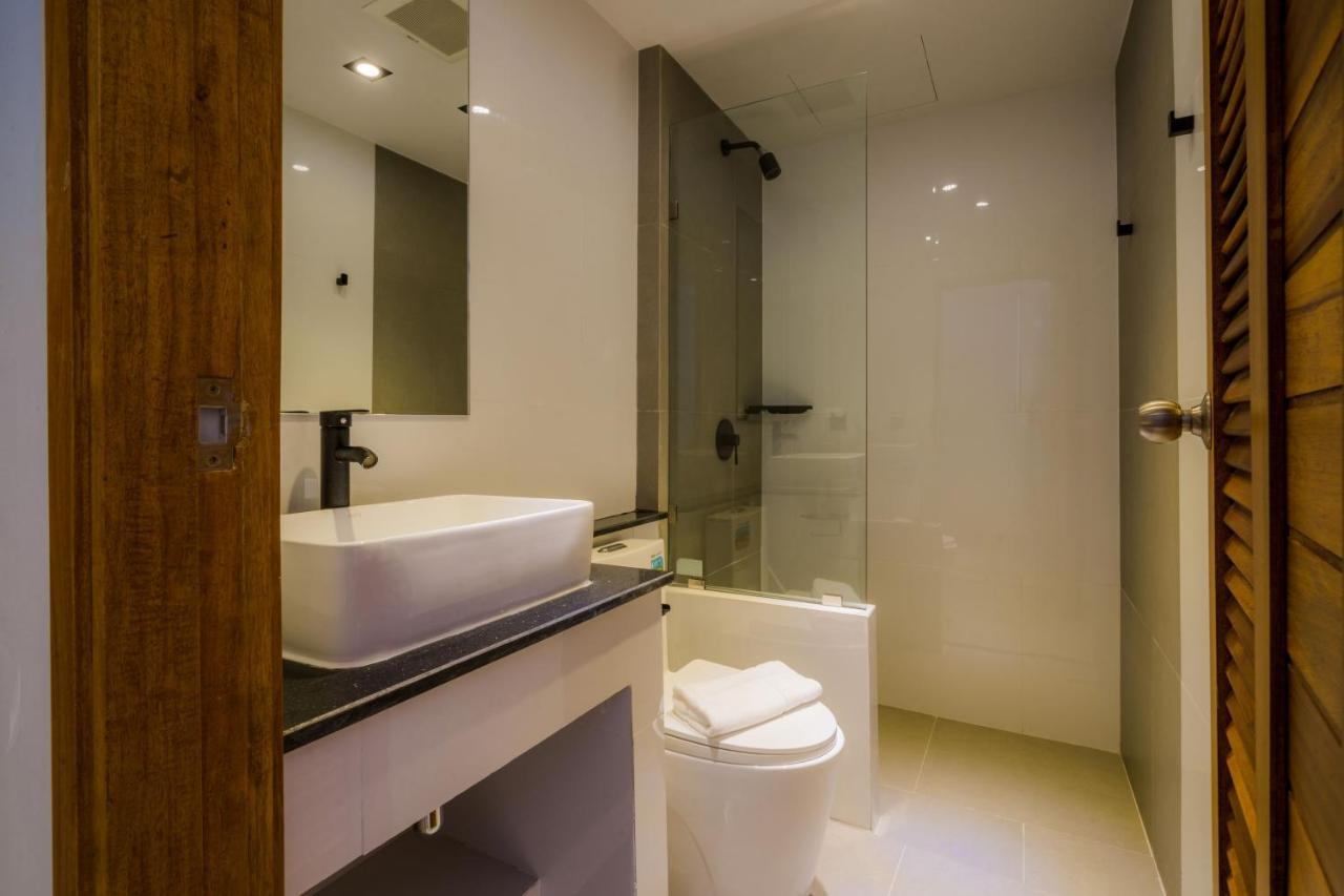 Lek Lek Samui Room X Coffee Bar 차웽 외부 사진