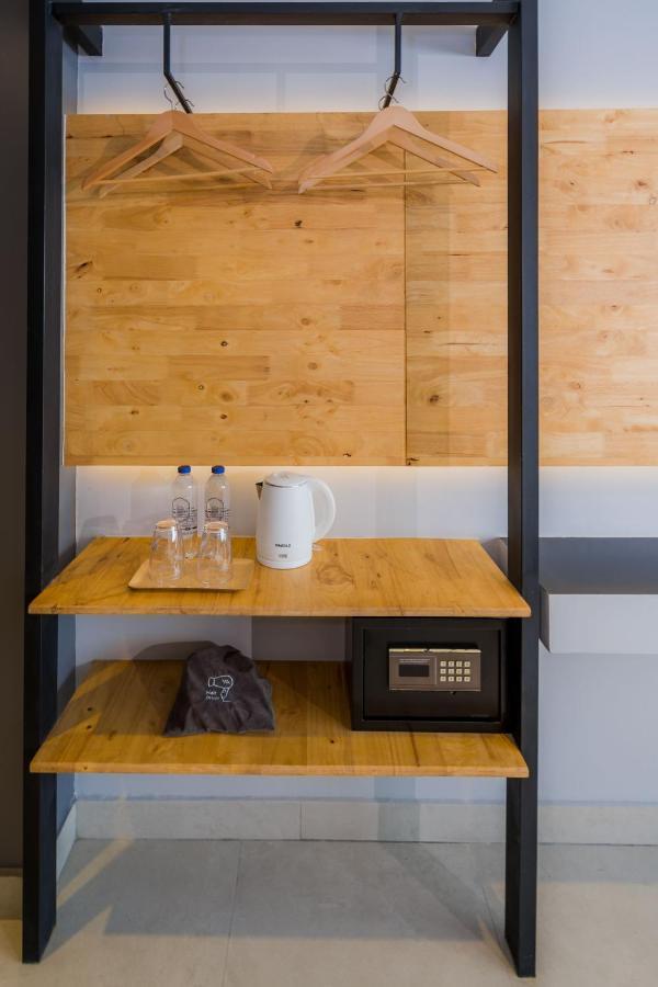 Lek Lek Samui Room X Coffee Bar 차웽 외부 사진